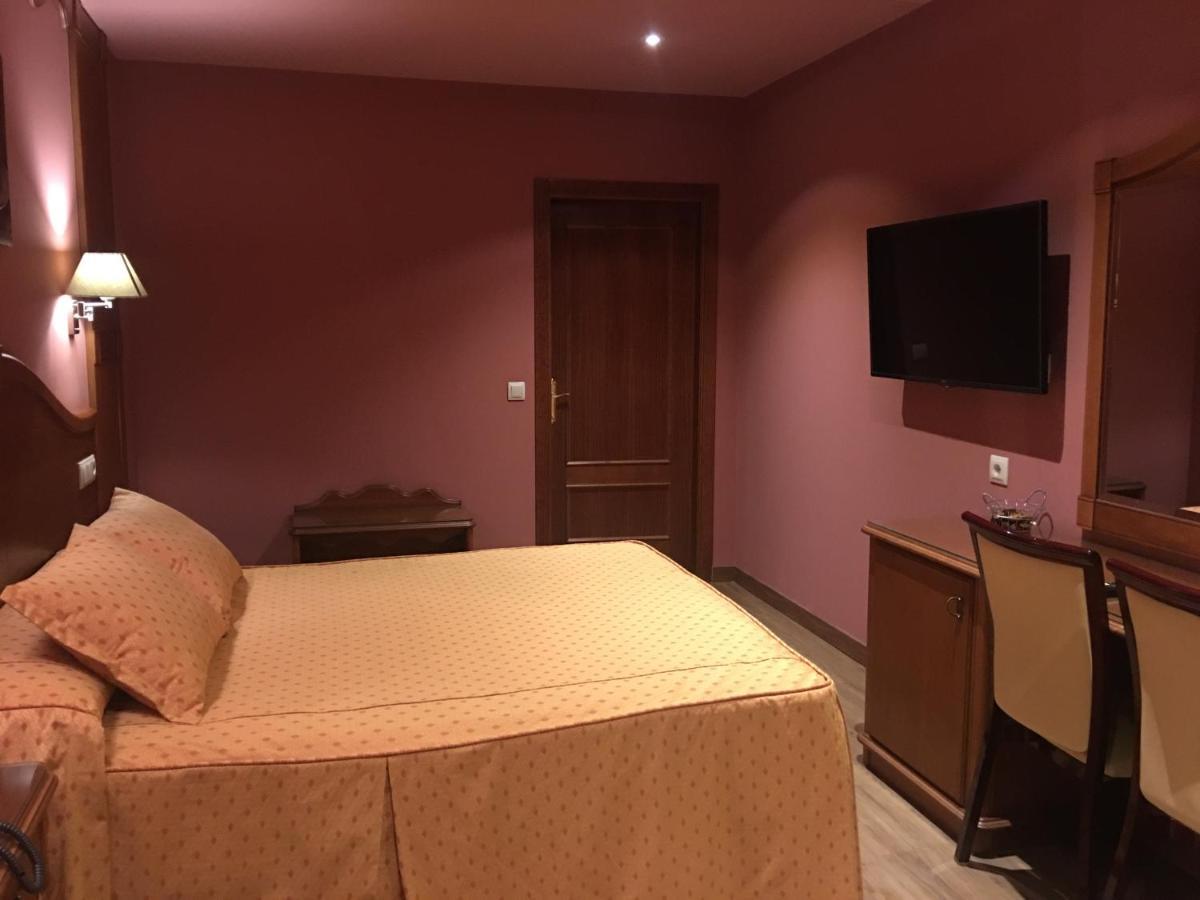 Hotel Torres I Villanueva Del Arzobispo Zewnętrze zdjęcie