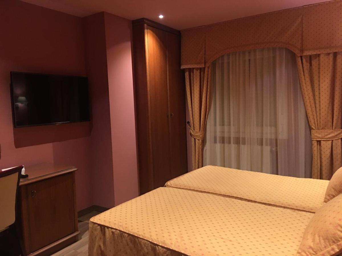 Hotel Torres I Villanueva Del Arzobispo Zewnętrze zdjęcie