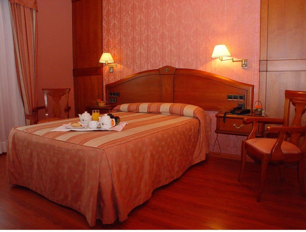 Hotel Torres I Villanueva Del Arzobispo Pokój zdjęcie